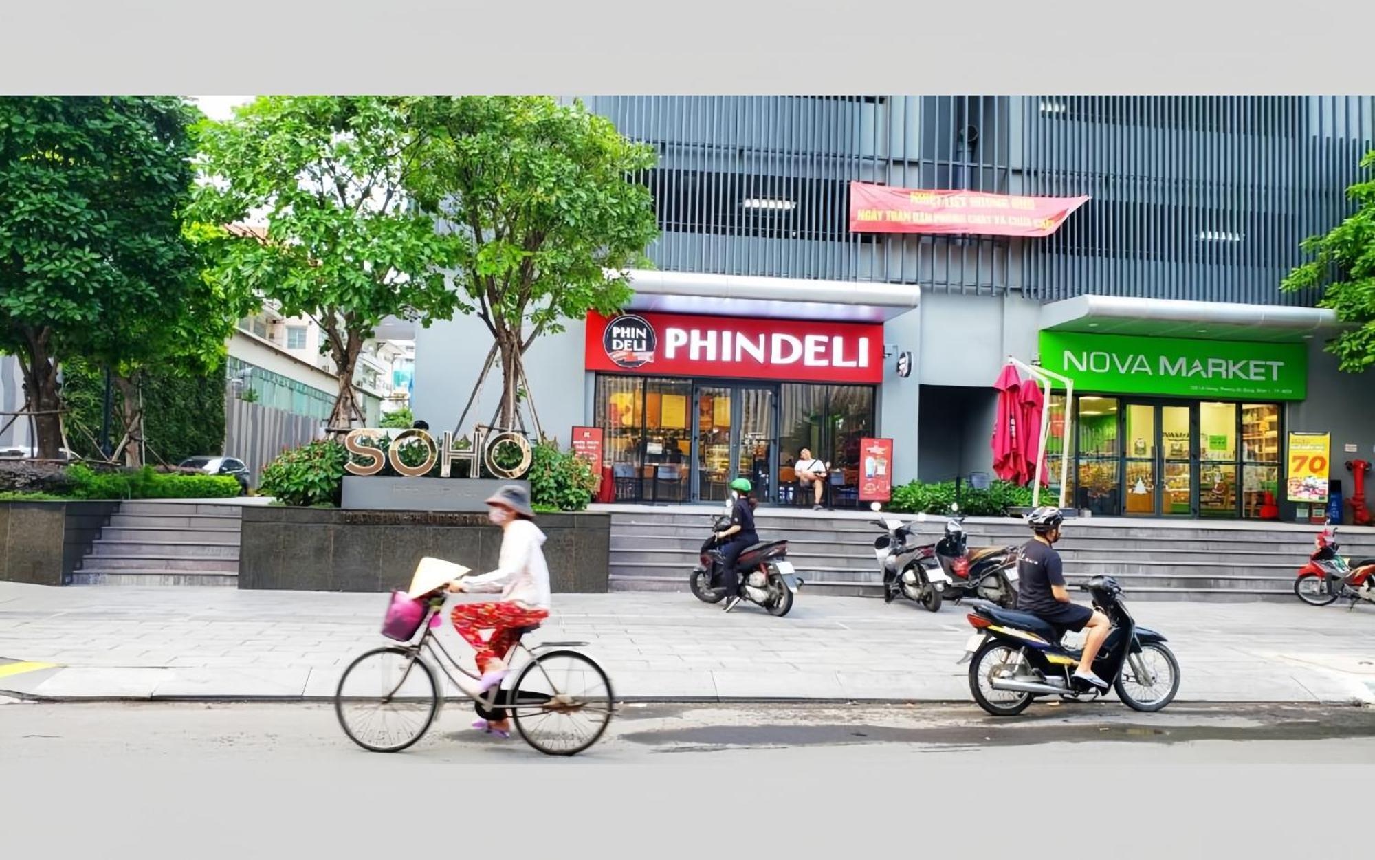 Khách sạn hẻo lánh Soho Central - City View - District 1 5*