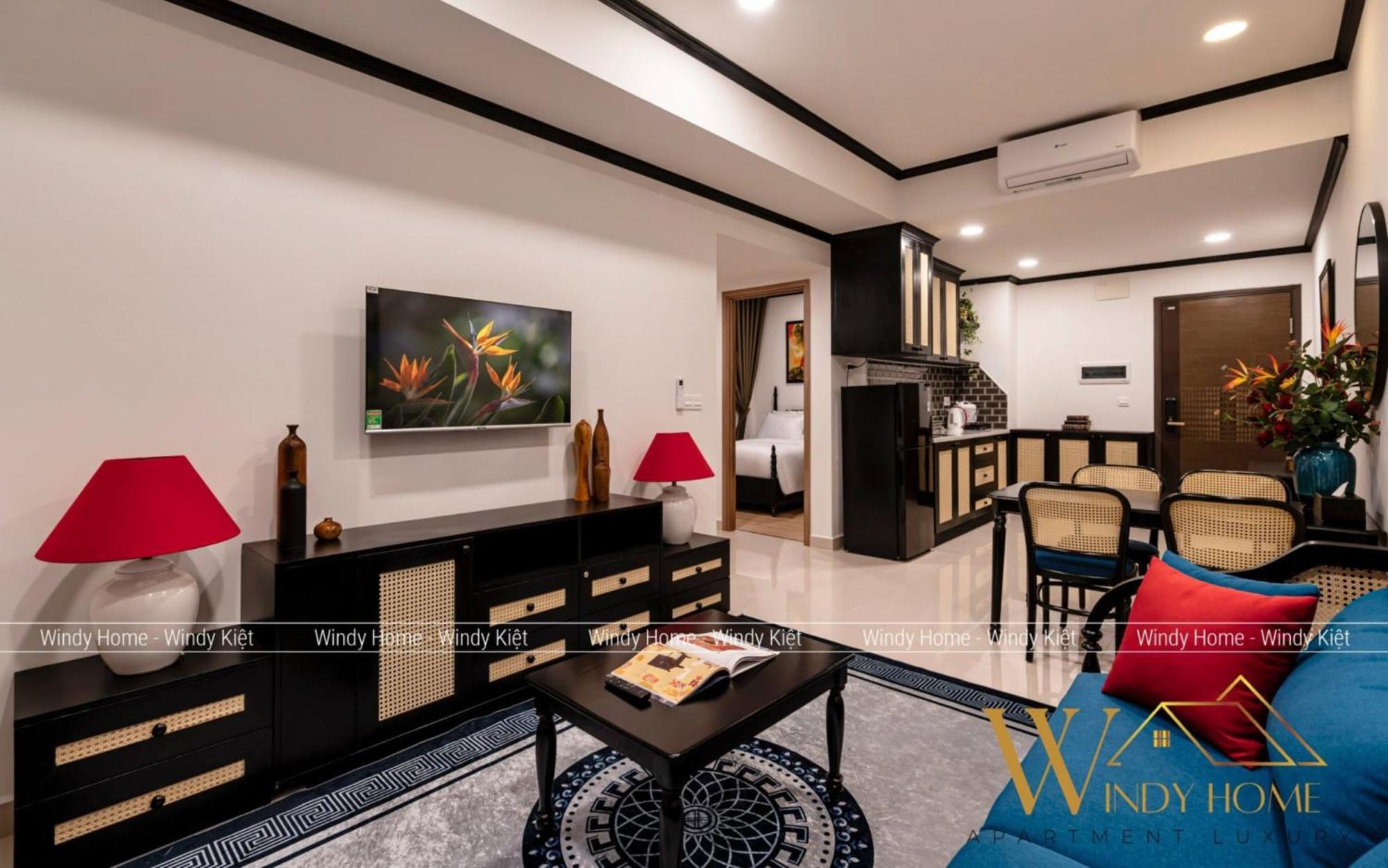 Khách sạn hẻo lánh Soho Central - City View - District 1 5*